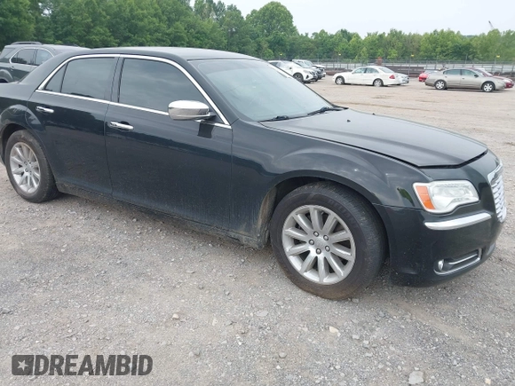 2012 Chrysler 300 Limited z VIN 2C3CCACG7CH198230, wystawiony jako IAAI lot #42435771 z przebiegiem 192 560 mil mil oraz . Historia ofert i sprzedaży dostępna na DreamBid. Obrazek 1.