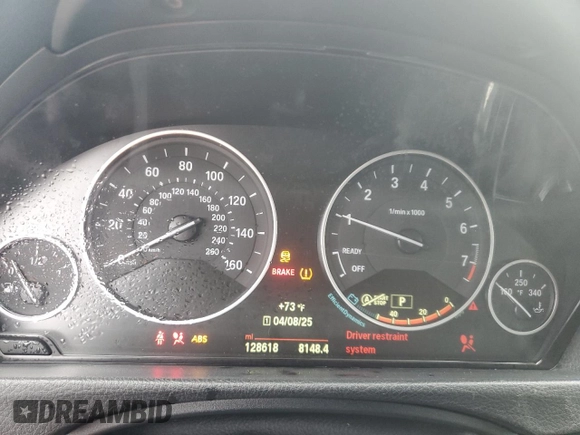 2015 BMW 4 Series 428i xDrive с VIN WBA4C9C59FD330853, выставлен на аукционе Copart как лот 52130785 с пробегом 128 618 миль миль и Списание • Salvage title. История ставок и продаж доступна на DreamBid. Изображение 9.