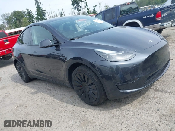 2024 Tesla Model Y с VIN 7SAYGDEDXRF054960, выставлен на аукционе IAAI как лот 42585098 с пробегом 17 703 миль миль и . История ставок и продаж доступна на DreamBid. Изображение 1.