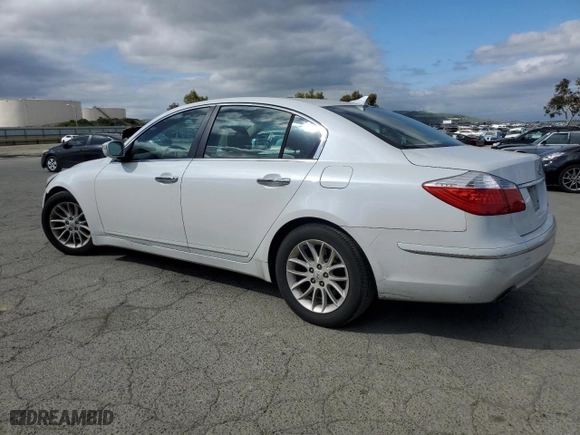 2011 Hyundai Genesis with VIN KMHGC4DE4BU132785, listed as a Copart auction lot 50999155 with 301,993 mi miles and Clean Title. Bid and sale history available at carsss.com. Image 2.