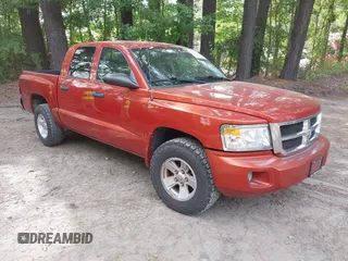 2008 Dodge Dakota SLT with VIN 1D7HW48K98S593961, listed as a IAAI auction lot 42784336 with 96,978 mi miles and . Bid and sale history available at DreamBid. Image 1.