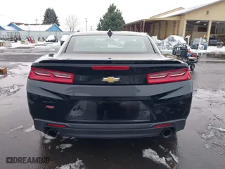2018 Chevrolet Camaro 1LT with VIN 1G1FB1RS2J0141564, listed as a IAAI auction lot 41568944 with 97,185 mi miles. Bid and sale history available at carsss.com. Image 16.