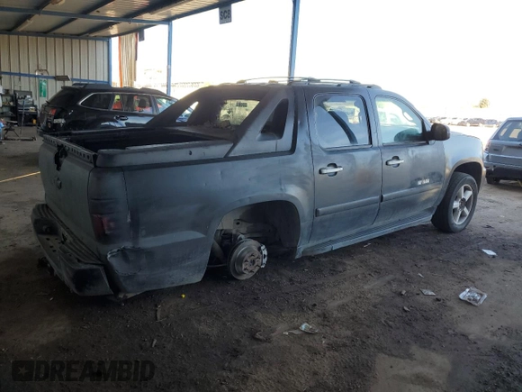2007 Chevrolet Avalanche LTZ z VIN 3GNFK12Y77G248532, wystawiony jako Copart lot #56065215 z przebiegiem Nie podano mil oraz Nie do naprawy • Non repairable. Historia ofert i sprzedaży dostępna na DreamBid. Obrazek 3.