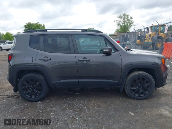 2018 Jeep Renegade Latitude с VIN ZACCJBBB1JPJ52673, выставлен на аукционе IAAI как лот 42270587 с пробегом 88 721 миль миль и . История ставок и продаж доступна на DreamBid. Изображение 13.
