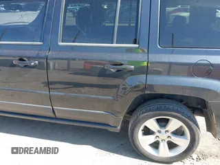 2014 Jeep Patriot Latitude with VIN 1C4NJPFB5ED624378, listed as a IAAI auction lot 42195410 with 234,059 mi miles and . Bid and sale history available at carsss.com. Image 6.
