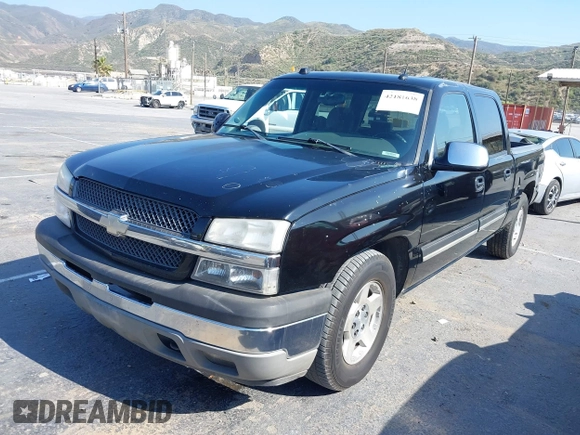2005 Chevrolet Silverado 1500 LS with VIN 2GCEC13T551220139, listed as a IAAI auction lot 42181638 with 260,855 mi miles and . Bid and sale history available at DreamBid. Image 2.