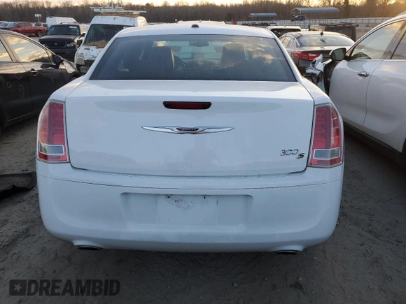 2013 Chrysler 300 with VIN 2C3CCABG4DH515478, listed as a Copart auction lot 42121035 with 212,023 mi miles and Salvage Title. Bid and sale history available at carsss.com. Image 6.