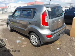 2013 Kia Soul with VIN KNDJT2A54D7584952, listed as a IAAI auction lot 41788096 with 166,771 mi miles. Bid and sale history available at carsss.com. Image 3.