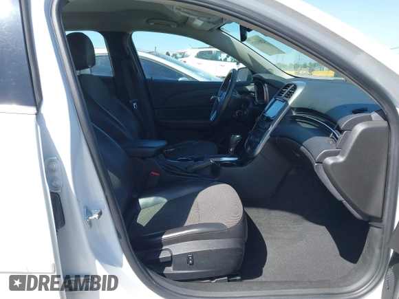 2015 Chevrolet Malibu LT with VIN 1G11D5SL7FF307497, listed as a IAAI auction lot 42088831 with 125,368 mi miles and . Bid and sale history available at DreamBid. Image 5.