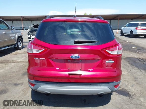 2016 Ford Escape SE z VIN 1FMCU0GX5GUB39043, wystawiony jako IAAI lot #42464213 z przebiegiem 92 478 mil mil oraz . Historia ofert i sprzedaży dostępna na DreamBid. Obrazek 17.