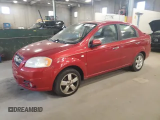 2008 Chevrolet Aveo LT z VIN KL1TG56618B001277, wystawiony jako Copart lot #56478045 z przebiegiem 128 574 mil mil oraz Czysty tytuł • Clean title. Historia ofert i sprzedaży dostępna na DreamBid. Obrazek 1.