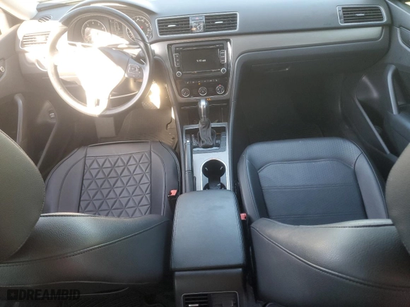 2014 Volkswagen Passat SE with VIN 1VWBP7A34EC008658, listed as a Copart auction lot 53994485 with 99,897 mi miles and Salvage Title. Bid and sale history available at carsss.com. Image 8.
