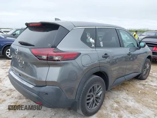 2021 Nissan Rogue S with VIN 5N1AT3AA7MC719752, listed as a IAAI auction lot 40639218 with 28,140 mi miles and . Bid and sale history available at DreamBid. Image 4.