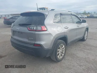 2019 Jeep Cherokee Latitude with VIN 1C4PJLCB8KD366438, listed as a IAAI auction lot 41851154 with 47,637 mi miles. Bid and sale history available at carsss.com. Image 4.