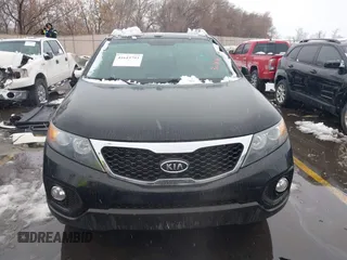 2012 Kia Sorento EX with VIN 5XYKUDA2XCG301636, listed as a IAAI auction lot 41619793 with 220,692 mi miles. Bid and sale history available at carsss.com. Image 12.