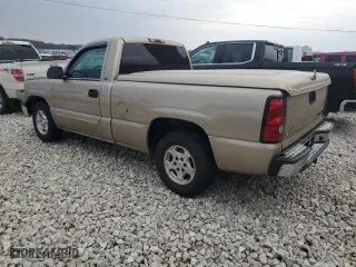 2004 Chevrolet Silverado 1500 LS with VIN 1GCEC14V94Z186793, listed as a Copart auction lot 83448234 with 176,573 mi miles and Clean Title. Bid and sale history available at carsss.com. Image 2.