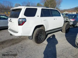 2019 Toyota 4Runner SR5 with VIN JTEBU5JR4K5726940, listed as a IAAI auction lot 41801853 with 81,097 mi miles. Bid and sale history available at carsss.com. Image 4.