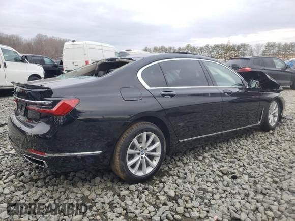 2020 BMW 7 Series 740i xDrive with VIN WBA7T4C01LGF97390, listed as a Copart auction lot 47639165 with Not provided miles and Salvage title. Bid and sale history available at DreamBid. Image 3.