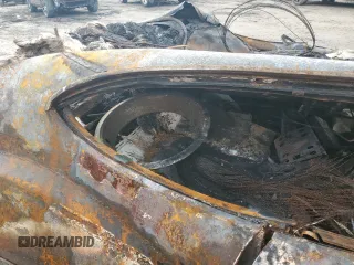 1972 Oldsmobile Cutlass z VIN 3G87H2R102297, wystawiony jako Copart lot #85957834 z przebiegiem Nie podano mil oraz Nie do naprawy. Historia ofert i sprzedaży dostępna na DreamBid. Obrazek 10.