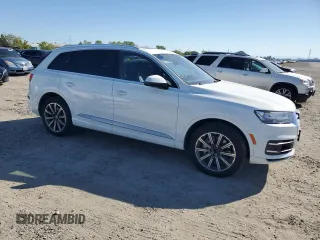 2017 Audi Q7 Premium Plus with VIN WA1LAAF72HD017661, listed as a Copart auction lot 50390975 with 140,565 mi miles and Clean Title. Bid and sale history available at carsss.com. Image 4.
