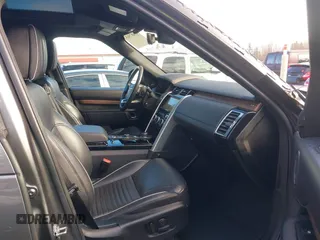 2019 Land Rover Discovery HSE Luxury with VIN SALRT2RV4KA086492, listed as a IAAI auction lot 41487565 with 69,400 mi miles and . Bid and sale history available at DreamBid. Image 5.