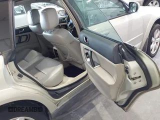 2006 Subaru Legacy Outback Limited с VIN 4S4BP62C867346212, выставлен на аукционе IAAI как лот 42845635 с пробегом 180 438 миль миль и . История ставок и продаж доступна на DreamBid. Изображение 8.