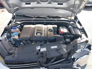 2013 Volkswagen Jetta Sedan SE with VIN 3VWDP7AJ5DM440793, listed as a IAAI auction lot 41936412 with 117,383 mi miles. Bid and sale history available at carsss.com. Image 10.