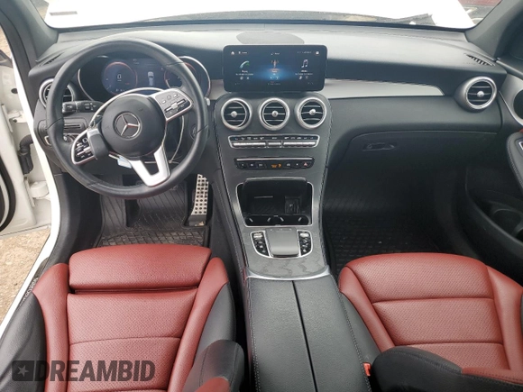 2021 Mercedes-Benz GLC 300 z VIN W1N0G8EB7MF890058, wystawiony jako Copart lot #56724635 z przebiegiem 36 918 mil mil oraz Czysty tytuł • Clean title. Historia ofert i sprzedaży dostępna na DreamBid. Obrazek 8.