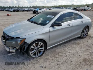 2014 Mercedes-Benz CLA 250 z VIN WDDSJ4EB9EN117714, wystawiony jako Copart lot #62075965 z przebiegiem 131 765 mil mil oraz Szkoda całkowita • Salvage title. Historia ofert i sprzedaży dostępna na DreamBid. Obrazek 1.