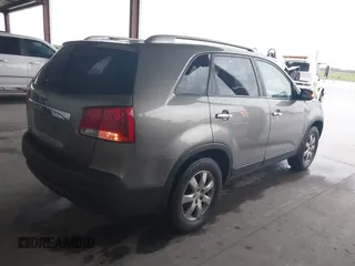 2011 Kia Sorento LX with VIN 5XYKT3A10BG004233, listed as a IAAI auction lot 42477034 with 239,555 mi miles and . Bid and sale history available at DreamBid. Image 4.
