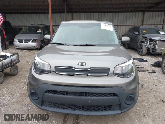 2017 Kia Soul with VIN KNDJN2A28H7495553, listed as a IAAI auction lot 40974023 with 110,407 mi miles. Bid and sale history available at carsss.com. Image 13.