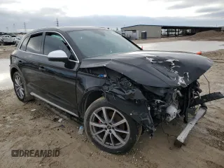 2022 Audi SQ5 Premium Plus with VIN WA1B4AFYXN2093700, listed as a Copart auction lot 45274855 with 27,545 mi miles and Clean Title. Bid and sale history available at DreamBid. Image 4.