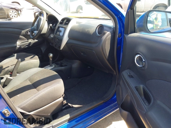 2015 Nissan Versa SV with VIN 3N1CN7AP4FL951822, listed as a IAAI auction lot 41842071 with 202,107 mi miles. Bid and sale history available at carsss.com. Image 5.