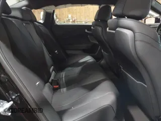 2025 Acura TLX w/A-Spec Package with VIN 19UUB6F50SA000385, listed as a IAAI auction lot 41988181 with 4,231 mi miles and . Bid and sale history available at DreamBid. Image 8.