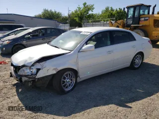 2008 Toyota Avalon XL z VIN 4T1BK36BX8U312047, wystawiony jako Copart lot #58783545 z przebiegiem 82 200 mil mil oraz Szkoda całkowita • Salvage title. Historia ofert i sprzedaży dostępna na DreamBid. Obrazek 1.