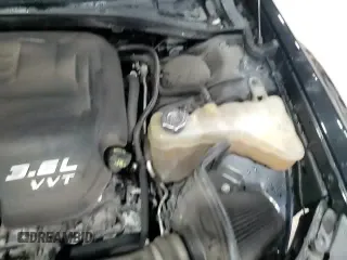 2017 Chrysler 300 C with VIN 2C3CCAEG9HH593577, listed as a Copart auction lot 69361465 with 89,325 mi miles and Salvage title. Bid and sale history available at DreamBid. Image 13.