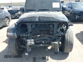 2022 Jeep Wrangler Unlimited Sport S with VIN 1C4HJXDG5NW180130, listed as a IAAI auction lot 41772922 with 47,625 mi miles. Bid and sale history available at carsss.com. Image 17.