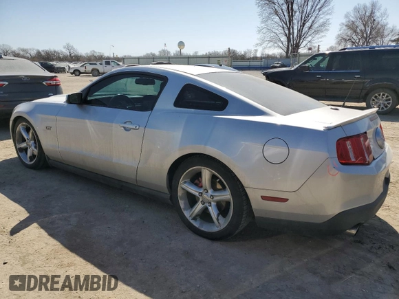 2010 Ford Mustang GT with VIN 1ZVBP8CH8A5143204, listed as a Copart auction lot 47880645 with 75,040 mi miles and Salvage Title. Bid and sale history available at carsss.com. Image 2.
