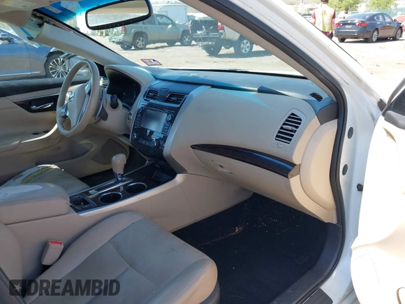 2015 Nissan Altima SL z VIN 1N4BL3AP2FC571645, wystawiony jako IAAI lot #42095010 z przebiegiem 124 881 mil mil oraz . Historia ofert i sprzedaży dostępna na DreamBid. Obrazek 5.