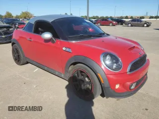 2012 MINI Coupe S z VIN WMWSX3C53CT155140, wystawiony jako Copart lot #75521054 z przebiegiem 65 628 mil mil oraz Szkody całkowita. Historia ofert i sprzedaży dostępna na DreamBid. Obrazek 4.