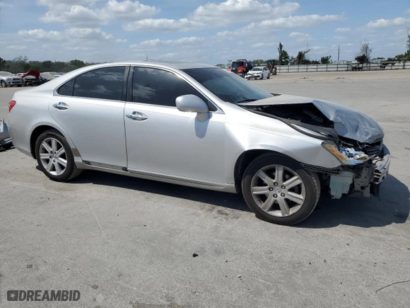2007 Lexus ES 350 with VIN JTHBJ46G572075081, listed as a Copart auction lot 51098555 with 220,942 mi miles and Non Repairable. Bid and sale history available at carsss.com. Image 4.