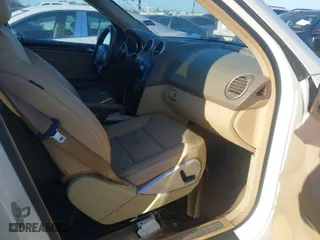 2011 Mercedes-Benz M-Class ML 350 with VIN 4JGBB5GB2BA639934, listed as a IAAI auction lot 41634519 with 1 mi miles. Bid and sale history available at carsss.com. Image 5.