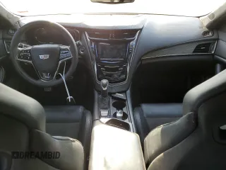 2017 Cadillac CTS-V z VIN 1G6A15S60H0208958, wystawiony jako Copart lot #43529704 z przebiegiem 74 025 mil mil oraz Szkoda całkowita • Salvage title. Historia ofert i sprzedaży dostępna na DreamBid. Obrazek 8.