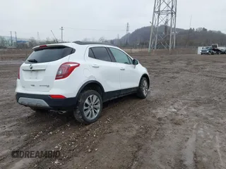 2019 Buick Encore Preferred with VIN KL4CJESB9KB953264, listed as a IAAI auction lot 41535277 with 101,000 mi miles. Bid and sale history available at carsss.com. Image 4.