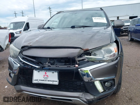 2018 Mitsubishi Outlander SEL z VIN JA4AP4AW4JU018385, wystawiony jako IAAI lot #42460235 z przebiegiem 83 910 mil mil oraz . Historia ofert i sprzedaży dostępna na DreamBid. Obrazek 12.