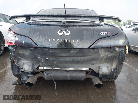 2009 Infiniti G37 with VIN JNKCV66E99M724066, listed as a IAAI auction lot 42002027 with 200,396 mi miles and . Bid and sale history available at DreamBid. Image 16.