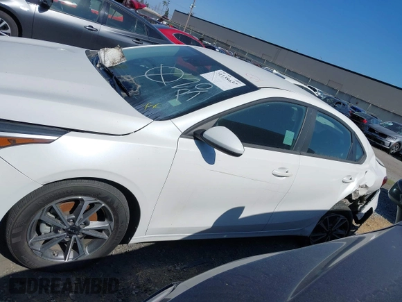 2022 Kia Forte LXS with VIN 3KPF24AD1NE474373, listed as a IAAI auction lot 41138637 with 40,651 mi miles and . Bid and sale history available at DreamBid. Image 14.
