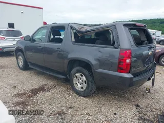 2010 Chevrolet Suburban LS with VIN 1GNUCHE07AR213838, listed as a IAAI auction lot 42523274 with 251,109 mi miles and . Bid and sale history available at DreamBid. Image 3.