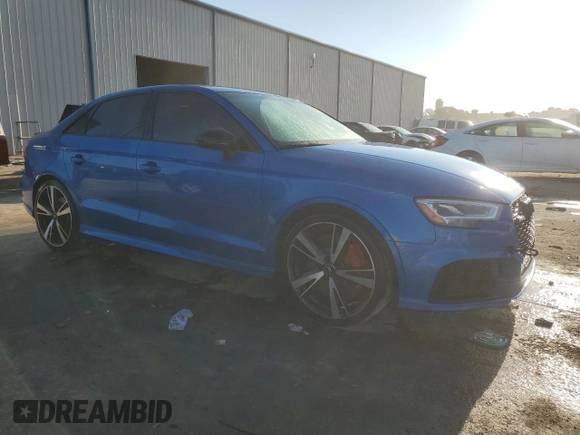2019 Audi RS 3 z VIN WUABWGFF6KA903460, wystawiony jako Copart lot #72391473 z przebiegiem 42 921 mil mil oraz . Historia ofert i sprzedaży dostępna na DreamBid. Obrazek 4.