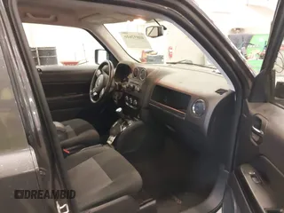 2017 Jeep Patriot High Altitude with VIN 1C4NJPFA1HD136671, listed as a IAAI auction lot 40892616 with 64,852 mi miles and . Bid and sale history available at carsss.com. Image 5.
